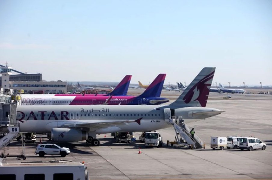 Europa s-ar putea îndrepta spre o criză aviatică. România are pârghiile necesare de a o depăși, dar costul pentru șoferi ar fi uriaș