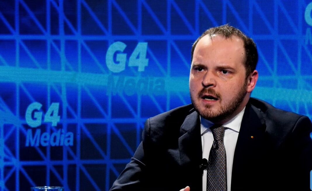 EXCLUSIV | Ministrul Sănătății, Alexandru Rogobete: În mai 2021, România a avut 5 zile să spună dacă vrea contractul cu Pfizer și nu a răspuns. S-a considerat aprobare tacită și s-a activat contractul pentru 39 de milioane de doze