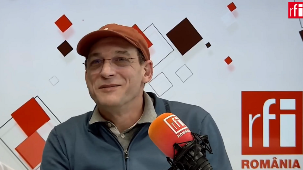 Expoziția Rhythmic Stress