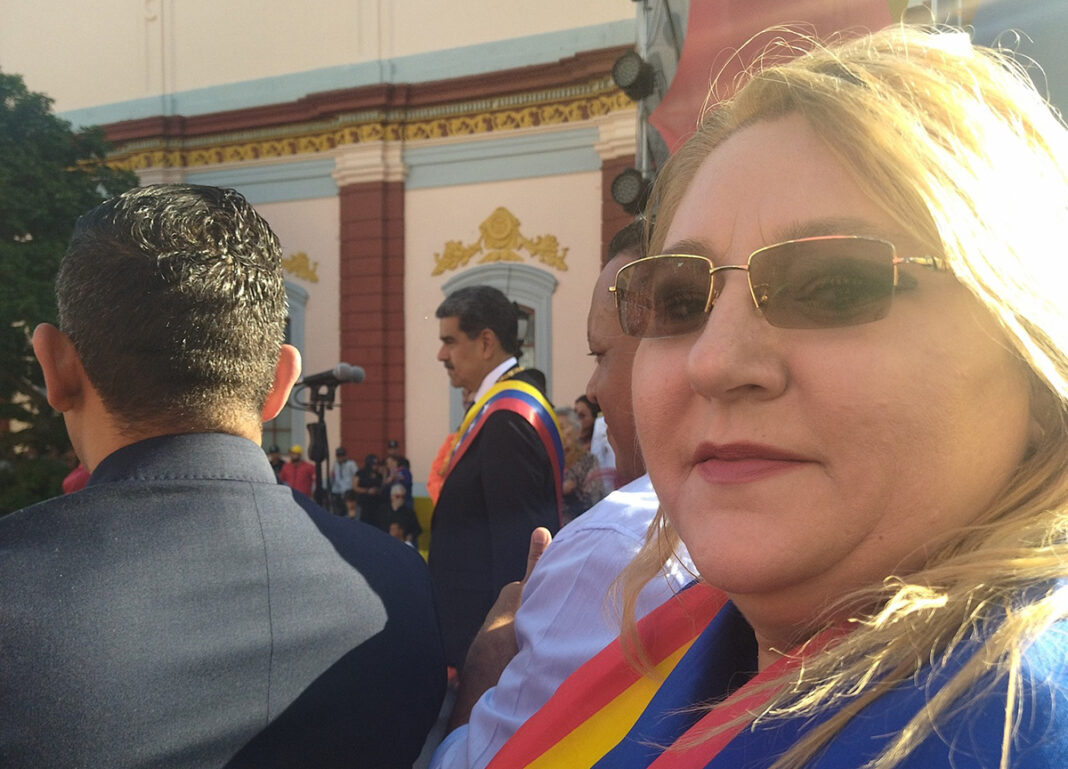 Extremista Diana Șoșoacă, virală pe Facebook cu un discurs despre consimțământ susținut în Parlamentul European / Eurodeputata pro-rusă are un istoric recent de insulte misogine și derapaje la adresa victimelor agresiunii sexuale