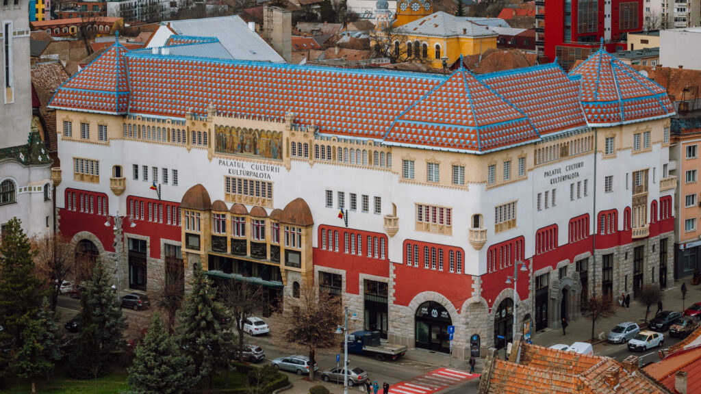 FOTO: Cum a ajuns Regiunea Centru prima destinație turistică din România, cu ajutorul banilor europeni. Peste 600 de milioane de euro, investiți în obiectivele din Alba, Brașov, Covasna, Harghita, Mureș și Sibiu
