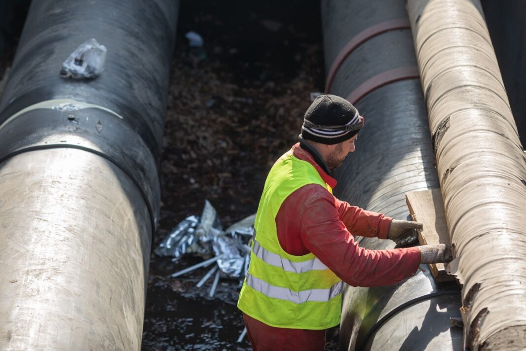 Furnizarea apei calde va fi sistată în mai multe zone din Capitală pentru reabilitarea sistemului de termoficare