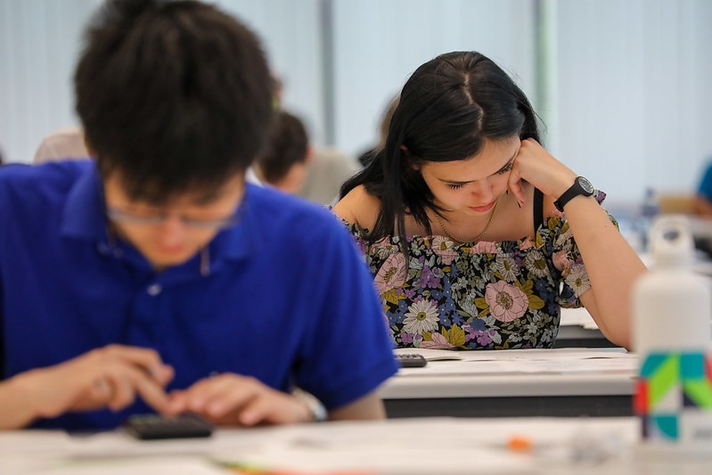 Germania ia măsuri împotriva trișatului cu inteligența artificială la examenul de admitere la universitate