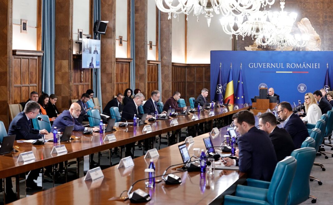 Guvernul prelungește plafonarea adaosului comercial la alimentele de bază