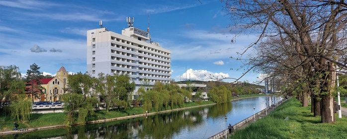 Hotelul Continental Forum Oradea, deţinut de Radu Enache, a fost redeschis după o investiţie de peste 4 milioane de euro începută în 2024