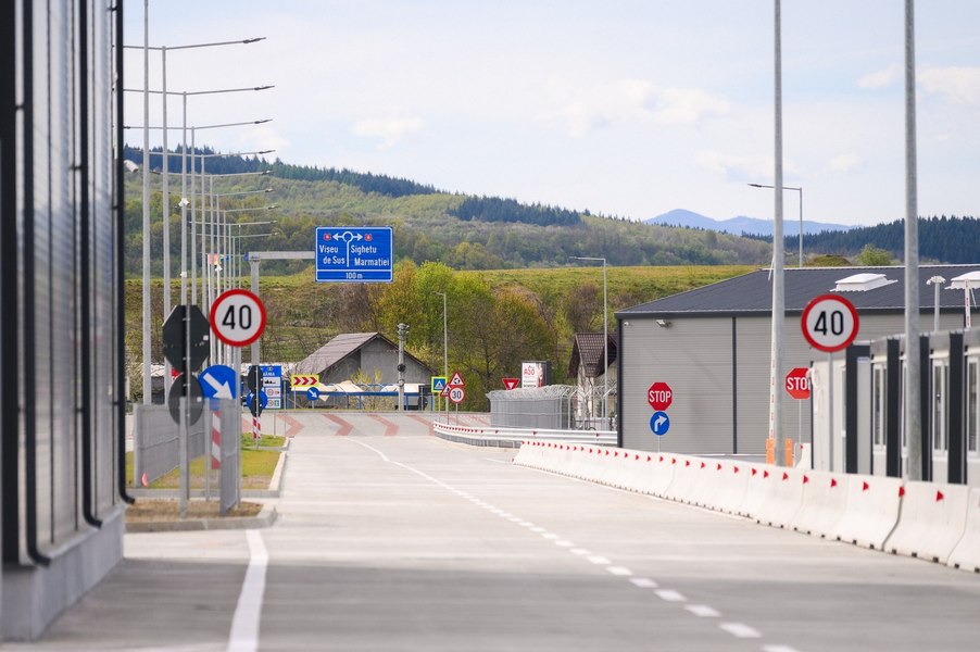 Imagini cu podul peste Tisa, care leagă România de Ucraina: va fi deschis la început de iulie. Investiția se ridică la zeci de milioane de euro