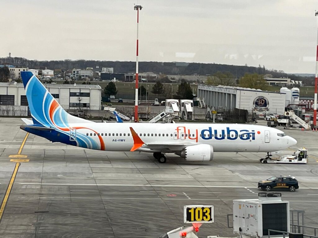 Industria turistică din Dubai se confruntă cu impactul „devastator” al războiului / Restaurantele s-au golit: Pare că ne-am întors în perioada Covid