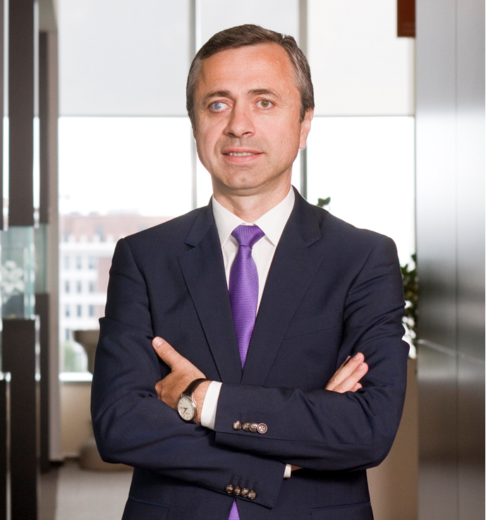 Ionuţ Simion, Partener PwC România: Taxele pentru companii rămân mai atractive pentru investitori decât în alte ţări, dar tendinţa de creştere se accentuează pe măsură ce România se dezvoltă