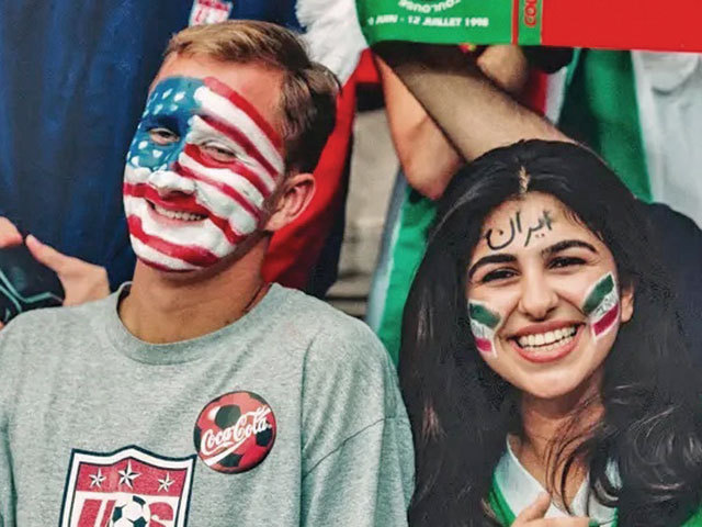 Iranul, trecut glorios, prezent în flăcări, viitor incert. Ascensiunea şi căderea naţionalei de fotbal a Iranului