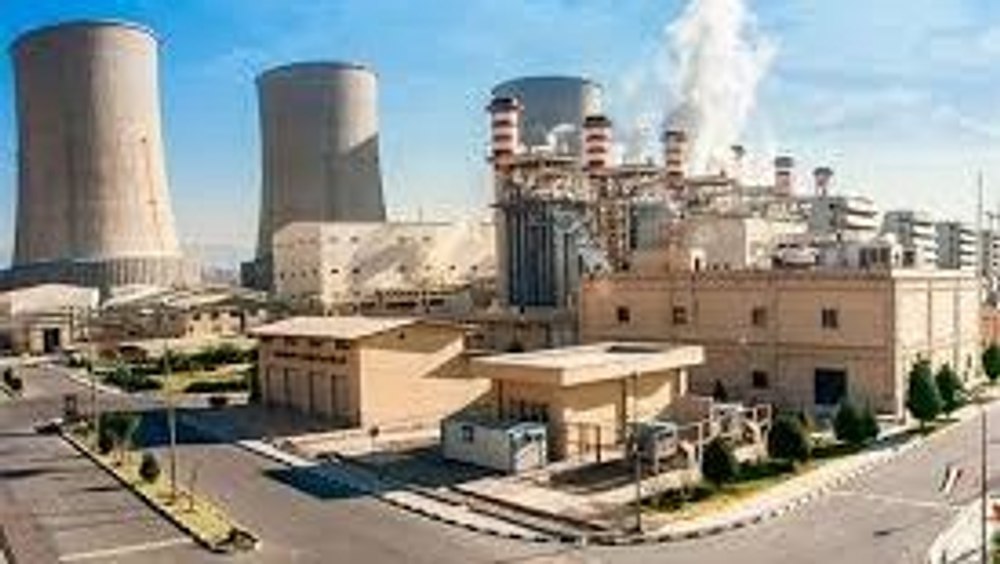 Iranul vrea să formeze un „lanț uman” în jurul centralelor electrice după amenințările lui Trump. Armata israeliană le spune iranienilor să stea departe de trenuri și căi ferate