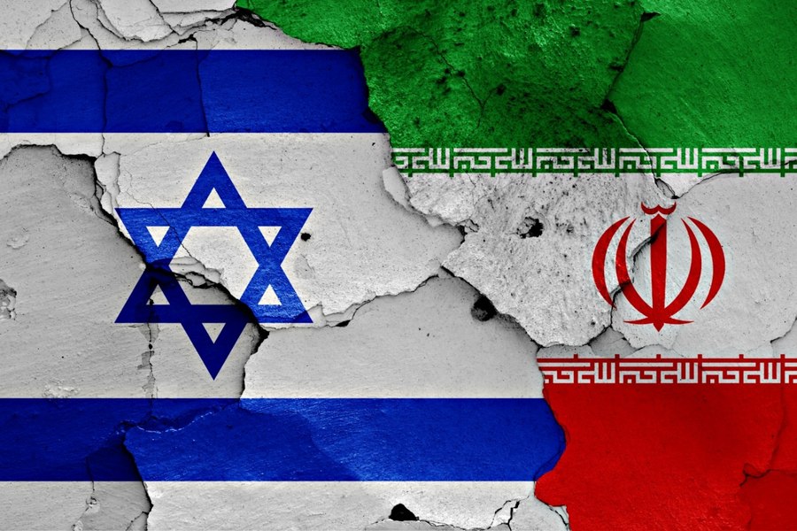 Israelul a lansat un „val de lovituri” aeriene împotriva Iranului, „menite să distrugă infrastructura regimului terorist”