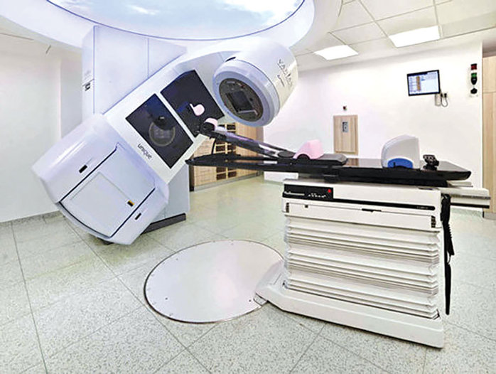 Jumătate dintre judeţele ţării nu au niciun centru de radioterapie pentru tratamentul bolnavilor de cancer. „Pacienţii trebuie să parcurgă distanţe lungi pentru tratament“