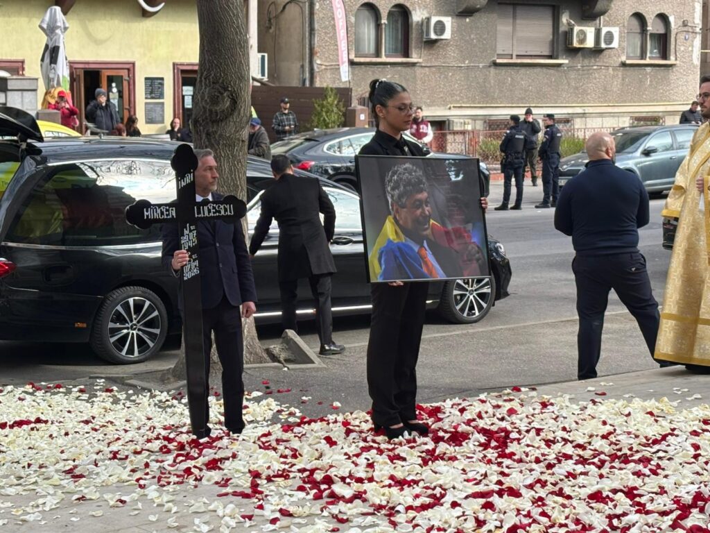 LIVE FOTO Ziua despărțirii de Il Luce: Mircea Lucescu va fi înmormântat cu onoruri militare