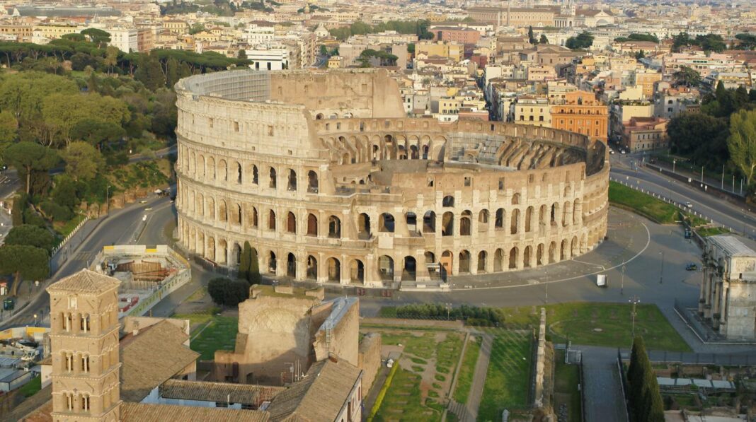 Lucrările de renovare a Colosseumului din Roma scot la iveală structuri ascunse de secole