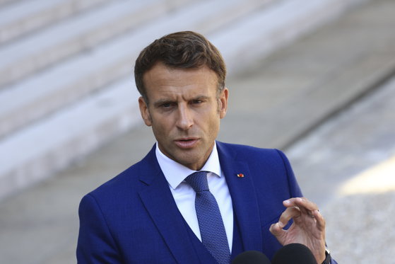 Macron avertizează că preşedinţii SUA, Rusiei şi Chinei „se opun cu îndârjire europenilor”
