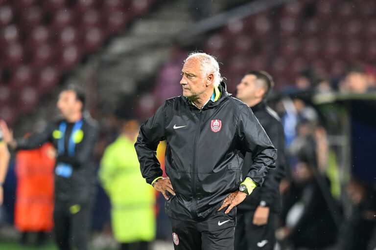 Mandorlini îl ironizează pe Varga și ține cu rivala CFR-ului! „Peștele se împute de la cap”