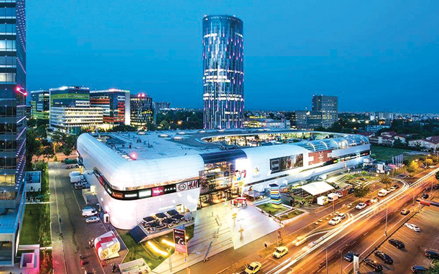 Marek Noetzel, NEPI-Rockcastle: Piaţa în care operăm devine prea mică pentru noi în retail. Fie mergem dincolo de retail – am început cu energia – fie depăşim regiunile în care operăm, iar acum ne uităm la Europa de Sud