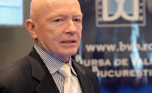 Mark Mobius, investitorul care a adus Fondul Proprietatea la Bursa din Bucureşti în 2011, a murit la 89 de ani. Franklin Templeton pierde figura emblematică a pieţelor emergente