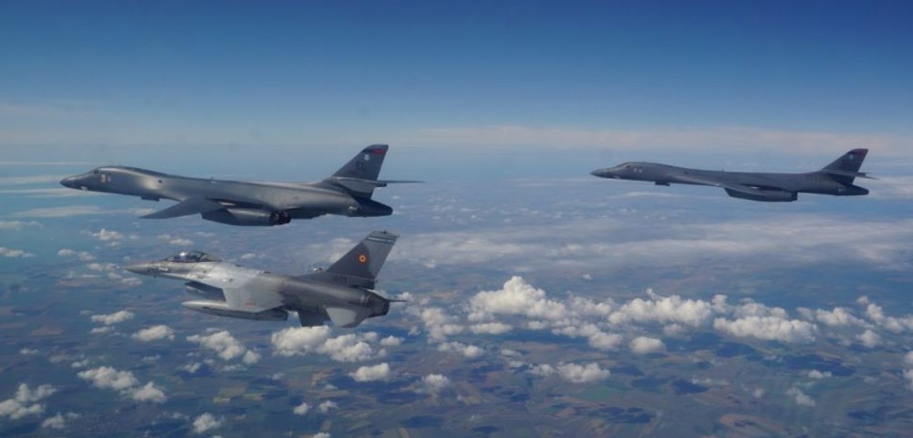 Milioane de litri de cafea și de energizante: cum a fost alimentată operațiunea SUA asupra Iranului. Bombardierele americane, zbor de 30 de ore continuu