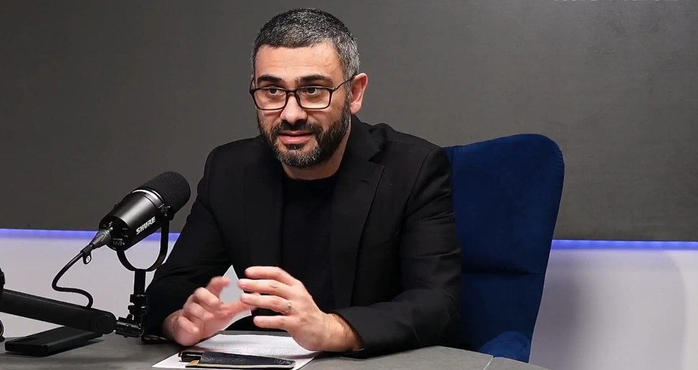 Ministrul Muncii a dezvăluit ce pensie are mama sa. „A lucrat mai toată viața pe salariul minim”