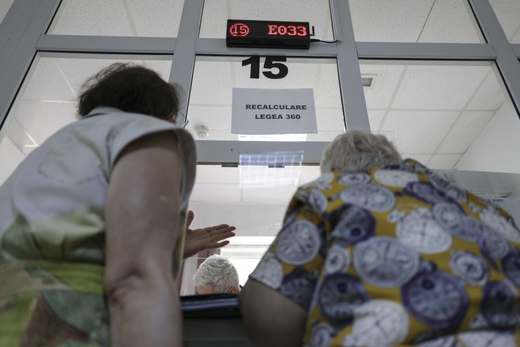 Ministrul Muncii: Peste 2,8 milioane de pensionari vor primi ajutoare de până la 1.000 de lei, împărțiți în două tranșe