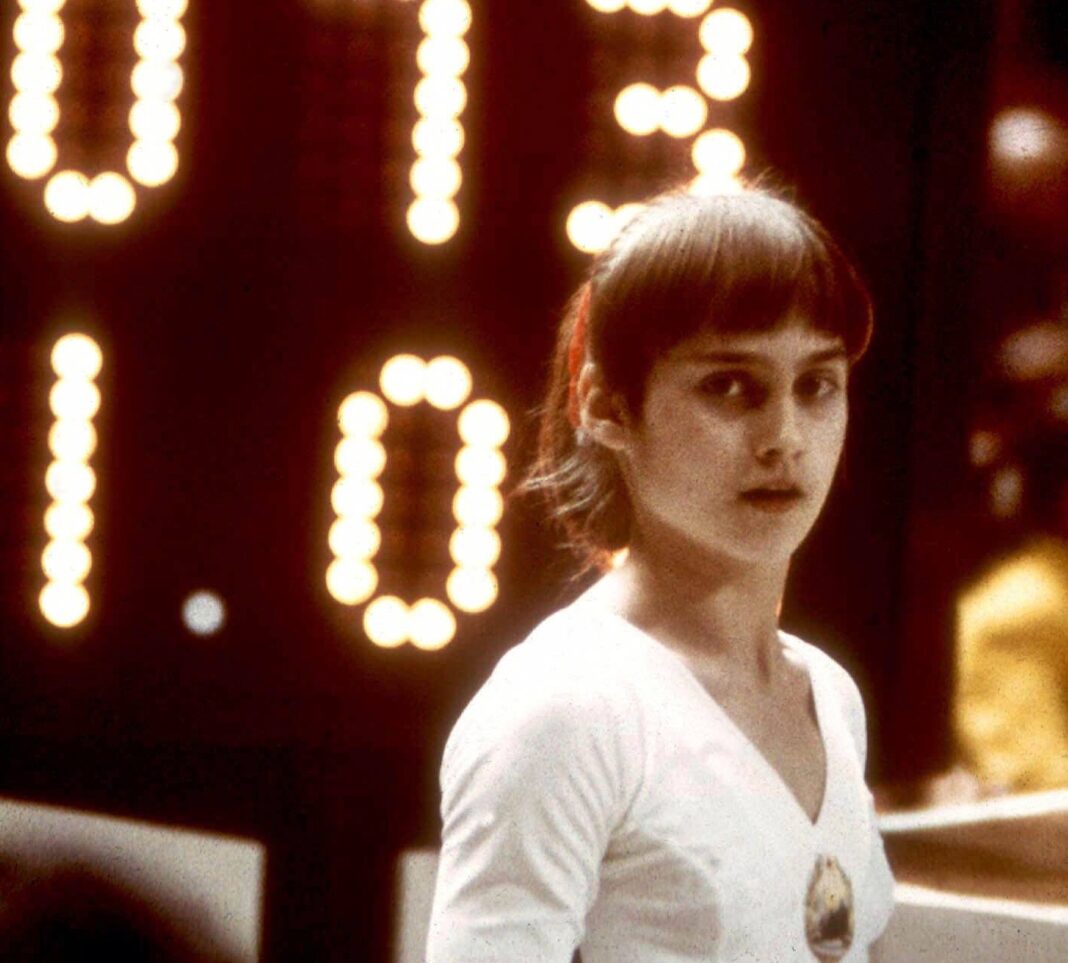 NEWS.ro: 40 de campioane, omagiate pe scenă la Gala „Nadia 10 – Perfecţiunea inspiră” / Mesajul Nadiei Comăneci