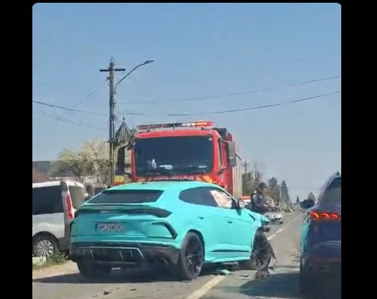 NEWS.ro: Accident grav în judeţul Dâmboviţa. Trei persoane sunt rănite, un minor fiind în stare gravă - FOTO, VIDEO