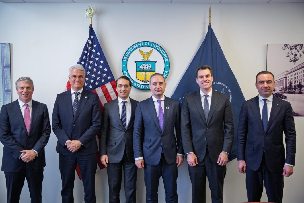 NEWS.ro: Alexandru Nazare: Uşi deschise pentru România la Washington. Depinde doar de noi cum mergem mai departe/ Toţi partenerii urmăresc atent ce se întâmplă în România, iar din acest punct de vedere direcţia şi, implicit, stabilitatea politică sunt esenţiale