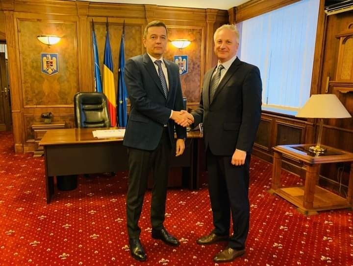 NEWS.ro: Apel către Sorin Grindeanu de la fostul său consilier la Ministerul Transporturilor: Nu blocaţi România! Nu împingeţi PSD în postura unui partid care, într-un moment critic, a ales instinctul de conservare în locul responsabilităţii