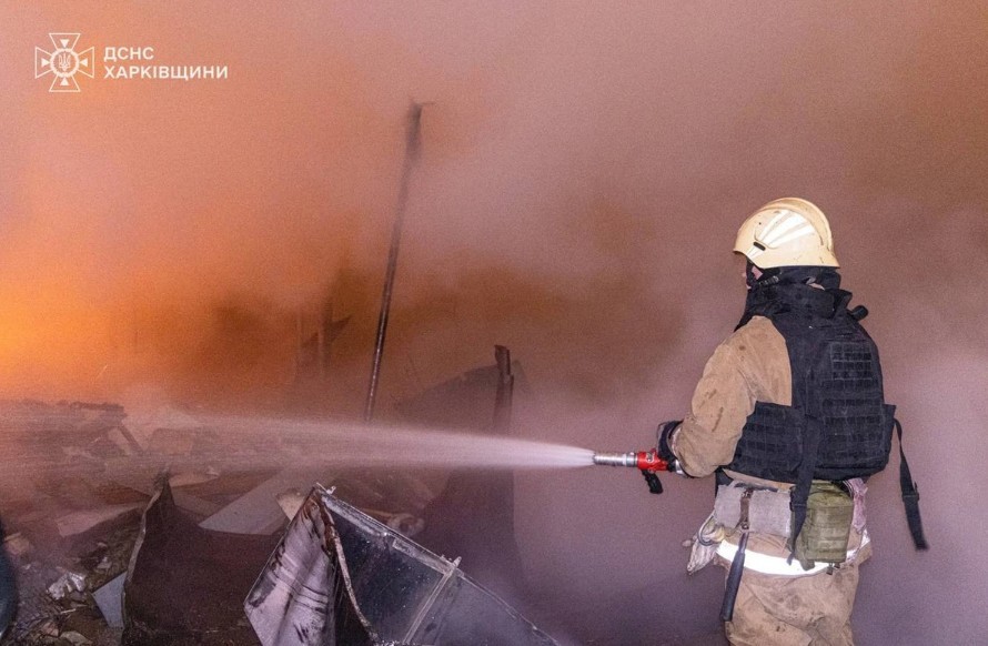 NEWS.ro: Atac masiv cu drone şi rachete în timpul nopţii, în Ucraina