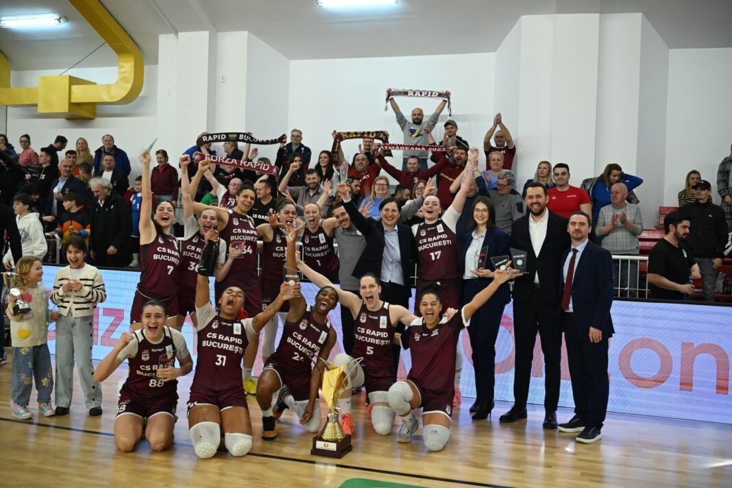 NEWS.ro: Baschet feminin: Rapid Bucureşti, a treia victorie cu CSM Târgovişte şi câştigă titlul naţional după 48 de ani