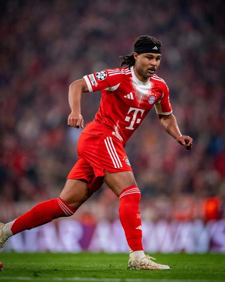 NEWS.ro: Bayern Munchen: Gnabry s-a accidentat şi va fi indisponibil pentru „perioadă îndelungată”
