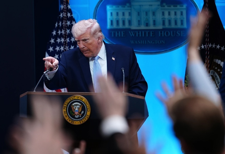 NEWS.ro: Casa Albă dezminte că SUA vor să folosească arma nucleară împotriva Iranului