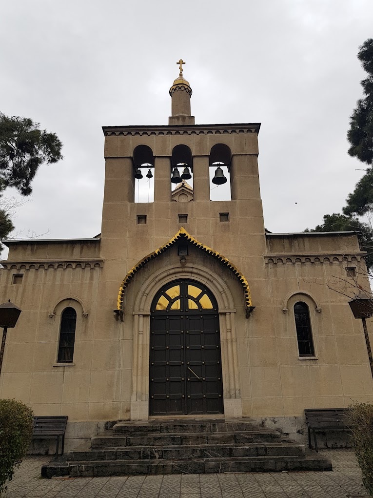 NEWS.ro: Catedrala ortodoxă rusă din Teheran a fost avariată în urma unor atacuri aeriene, anunţă ambasada rusă - FOTO