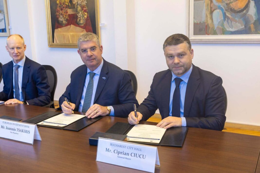 NEWS.ro: Contract de peste 265 de milioane de euro pentru modernizarea liniilor de tramvai, semnat de primarul general al Capitalei / Ciucu: Bucureştiul are nevoie de investiţii mari în liniile de tramvai, vechi de peste 50 de ani de zile şi care nu mai fac faţă