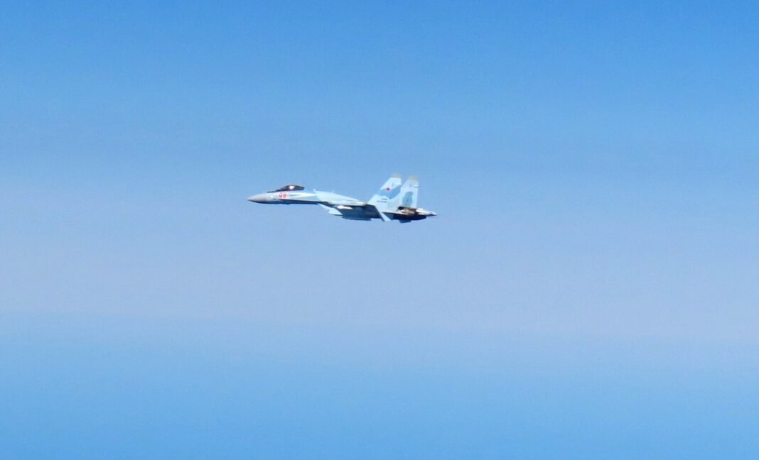 NEWS.ro: Detaşamentul ”Carpathian Vipers”, dislocat în Lituania, a escortat o formaţie de bombardiere Tu-22M3, escortate de aeronave Su-35S, în spaţiul aerian internaţional deasupra Mării Baltice