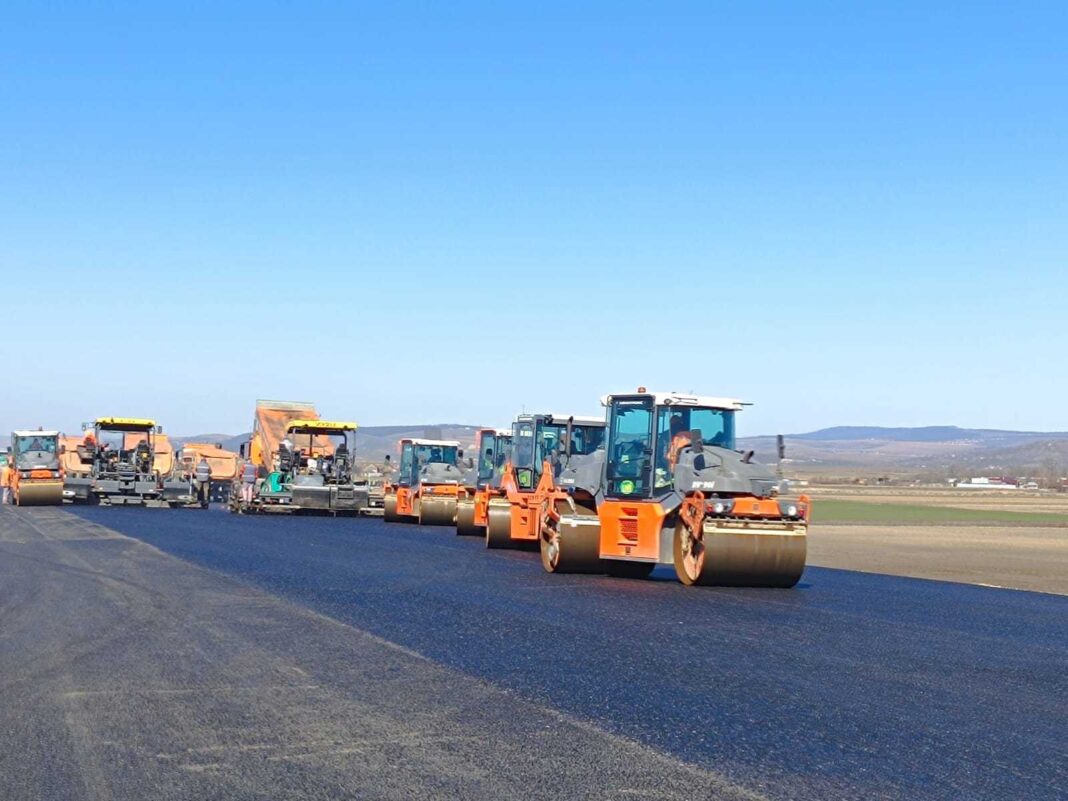 NEWS.ro: Director CNAIR: Peste 500 de kilometri de drumuri de mare viteză. Autostrăzi. Drumuri expres. Deschise circulaţiei. În mandatul meu