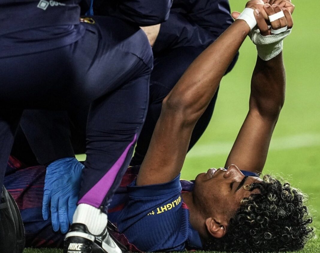 NEWS.ro: FC Barcelona: Yamal va rata restul sezonului din cauza unei accidentări la coapsă, dar se estimează că va fi disponibil pentru Cupa Mondială