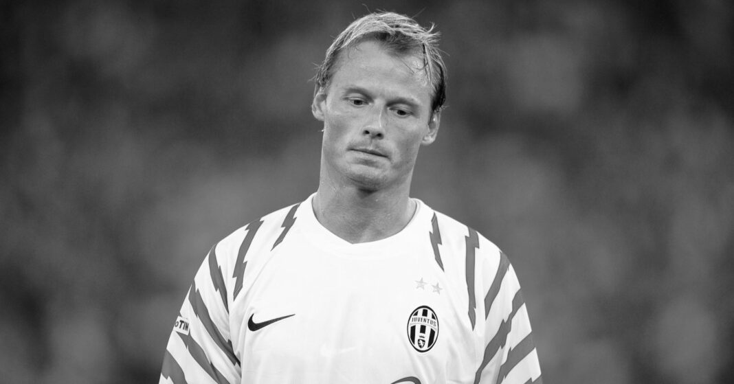 NEWS.ro: Fotbal: Fostul portar austriac Alexander Manninger a murit într-un accident de maşină. Avea 48 de ani