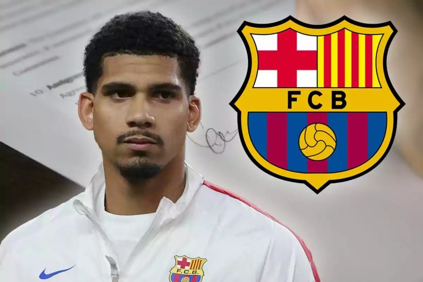 NEWS.ro: Fotbal: Ronald Araujo nu are nicio intenţie de a părăsi FC Barcelona
