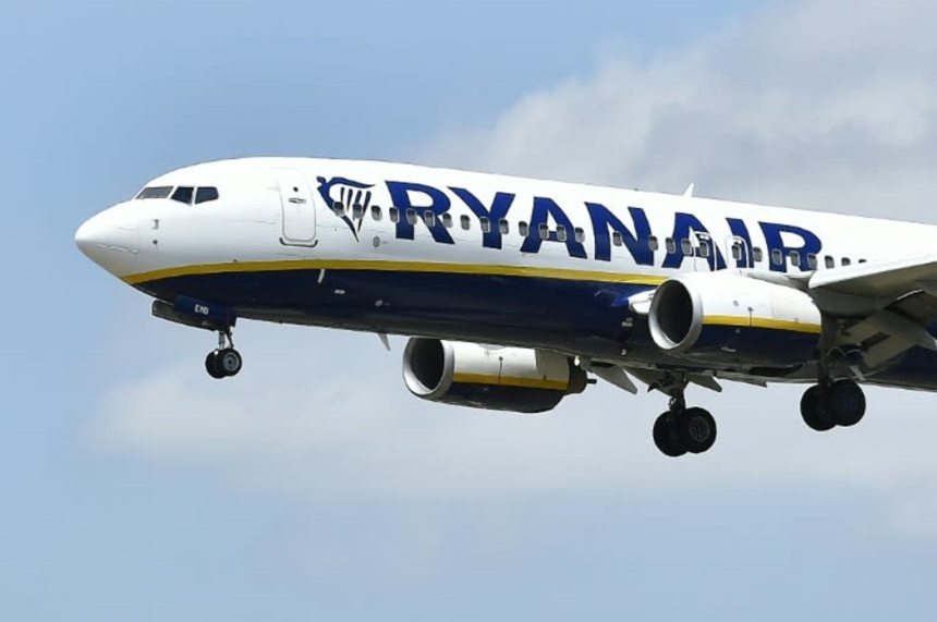 NEWS.ro: Franţa: Un avion Ryanair a decolat spre Maroc fără cei 192 de pasageri