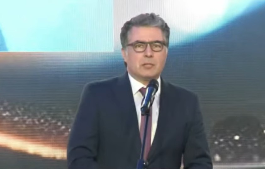 NEWS.ro: Gala News.ro - Echipa emisiunii ”România, te iubesc”, premiată / Cristian Leonte: Suntem norocoşi să facem parte dintr-o echipă senzaţională care ne-a crescut şi pe care am crescut-o la rândul nostru