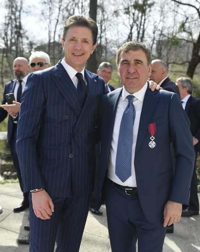 NEWS.ro: Gheorghe Popescu, după ce Gică Hagi a fost numit selecţioner: Nu doar că eşti cel mai potrivit pentru jobul ăsta; eşti perfect, iar acum este momentul tău