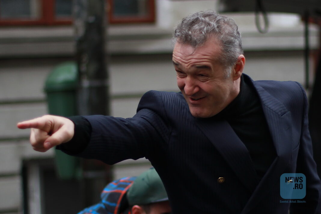 NEWS.ro: Gigi Becali a rămas trei luni fără permis auto chiar în noaptea de Înviere/ Poliţiştii Brigăzii Rutiere l-au prins conducând cu 109 km/h pe un sector de drum cu limita de 40 km/h/ Reacţia finanţatorului FCSB