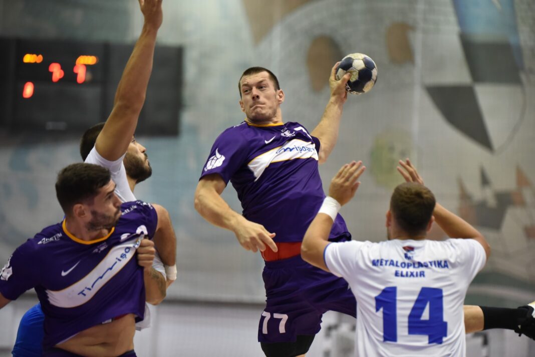 NEWS.ro: Handbal masculin: SCM Poli Timişoara, prima finalistă a Cupei României