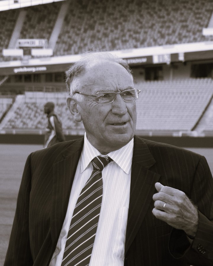 NEWS.ro: Jean-Pierre Escalettes, fost preşedinte al Federaţiei Franceze de Fotbal, a murit la 90 de ani