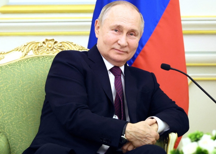 NEWS.ro: Kremlinul ia în calcul o întâlnire Putin-Zelenski doar pentru a încheia Războiul din Ucraina ”prin finalizarea de acorduri”