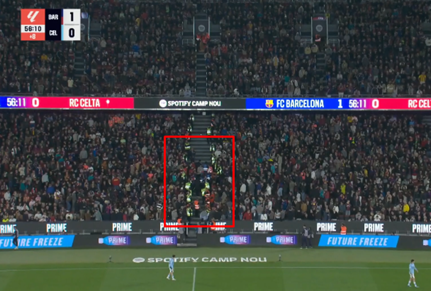 NEWS.ro: LaLiga: Meciul Barcelona-Celta Vigo, întrerupt mai mult de 15 minute pentru ca unei persoane din tribună să i se acorde asistenţă medicală / Ionuţ Radu este titular