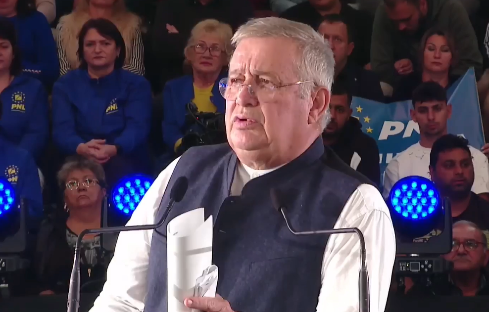 NEWS.ro: Locuinţa lui Mircea Dinescu din Cetate a fost incendiată/ Poliţiştii au deschis o anchetă pentru prinderea autorului