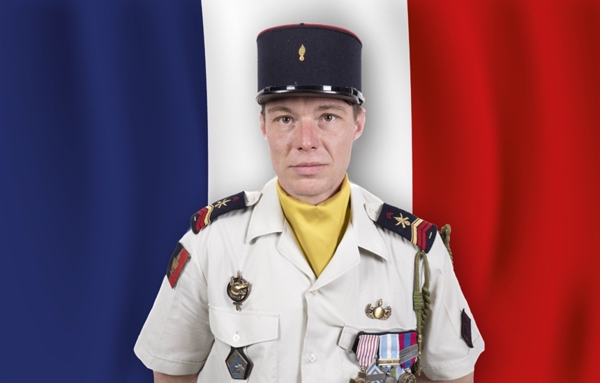 NEWS.ro: Macron anunţă moartea unui al doilea militar francez, Anicet Girardin, din cauza rănilor, în ambuscada Hezbollah din Liban